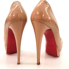 Load image into Gallery viewer, Christian Louboutin Litght Pink Patent Leather Pumps