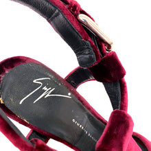 Load image into Gallery viewer, Giuseppe Zanotti Burgundy Jem Curved Wedges